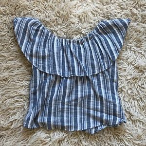 Cute ruffle top
